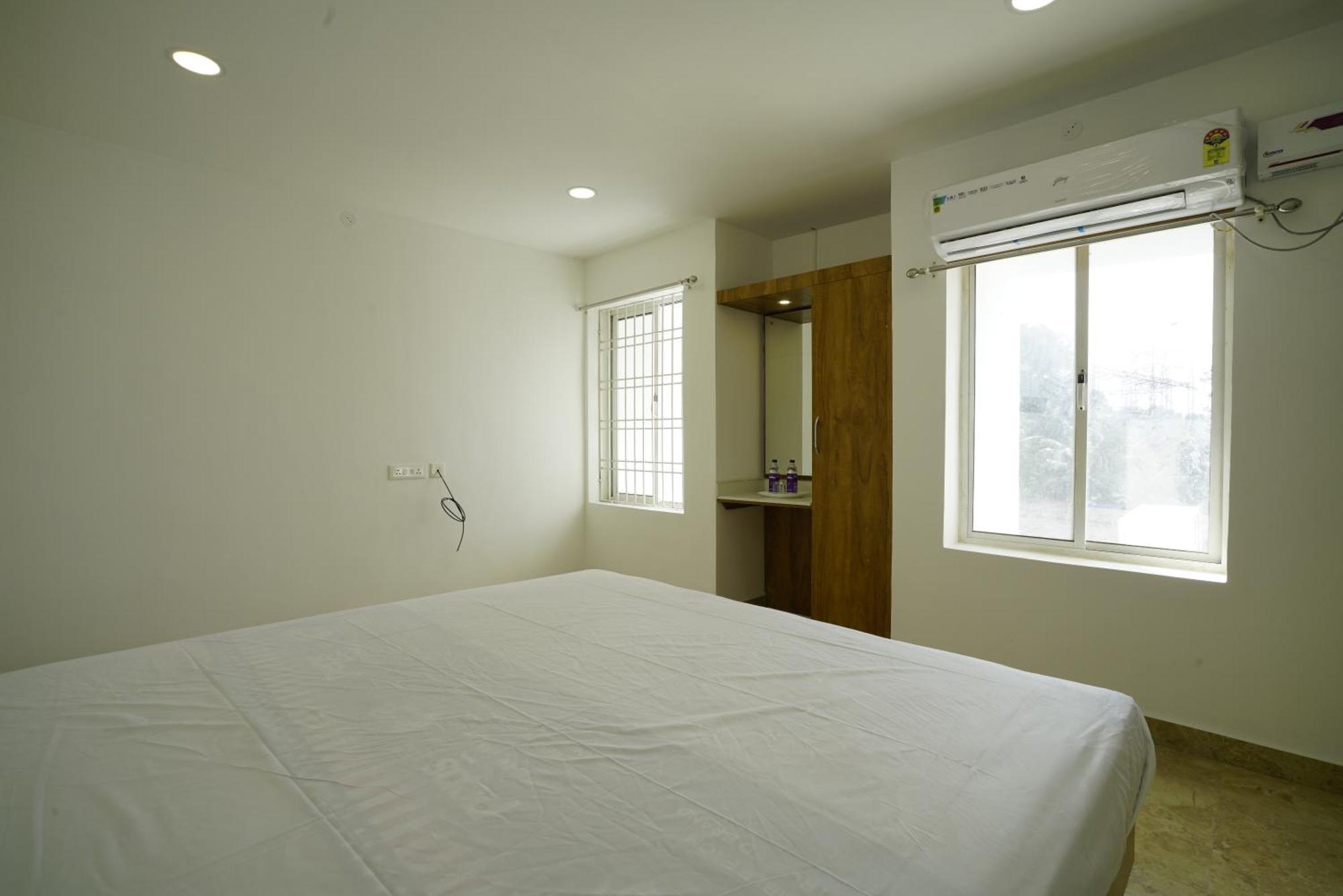 Quilon Residency Kundara Hotel Perumanseri Екстериор снимка